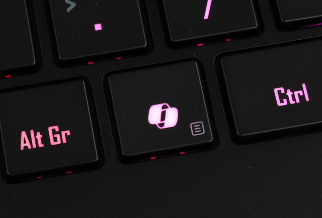 GIGABYTE AORUS MASTER 18 BYH